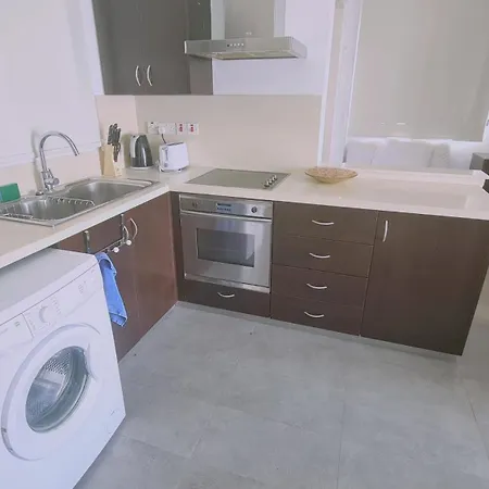 Universal Apartment