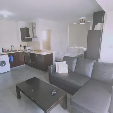 Universal Apartment